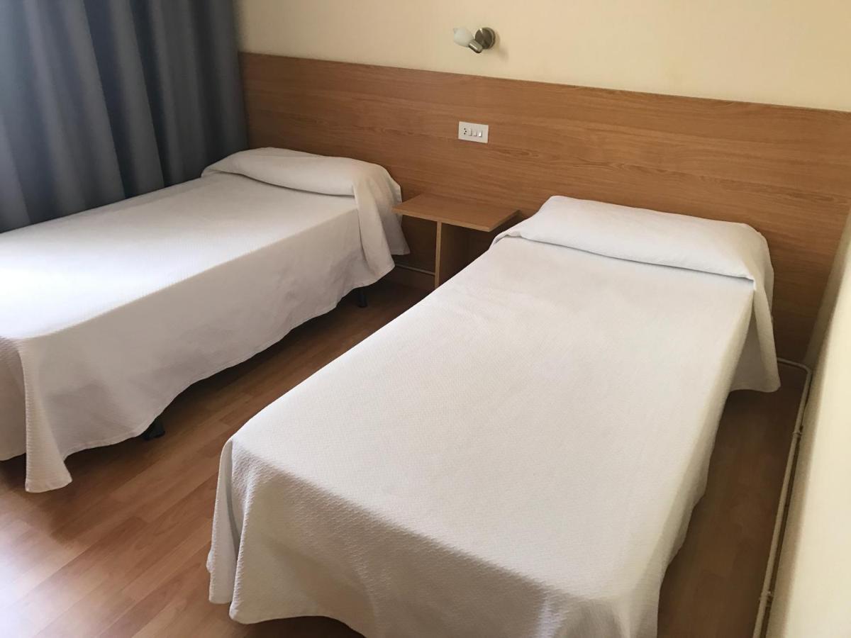 Hotel Millan Negreira Ngoại thất bức ảnh